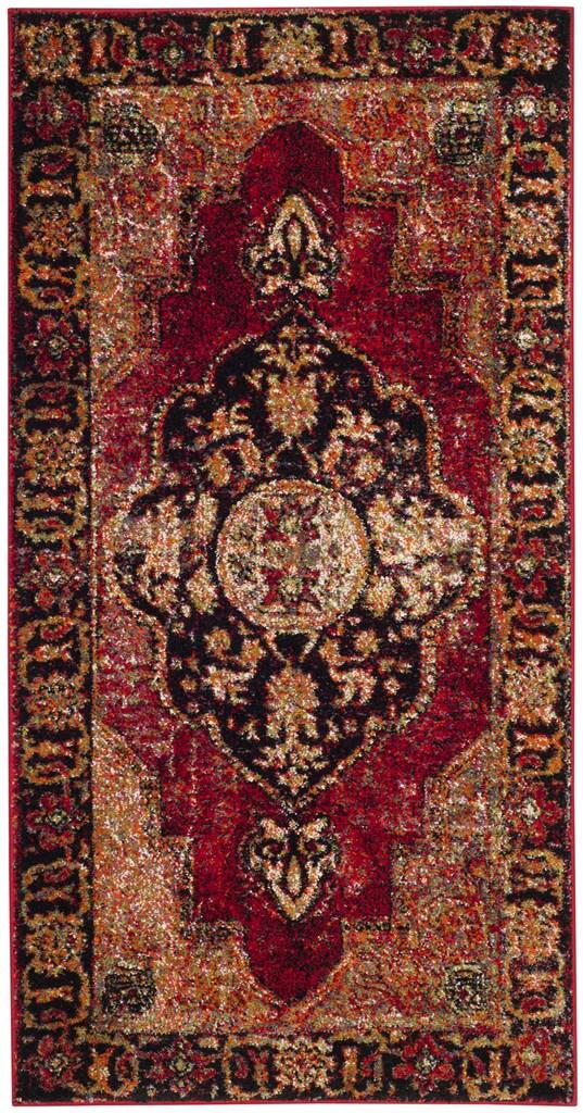 Safavieh Vintage Hamadan 219 Power Loomed Polypropylene Transitional Rug VTH219A-9SQ