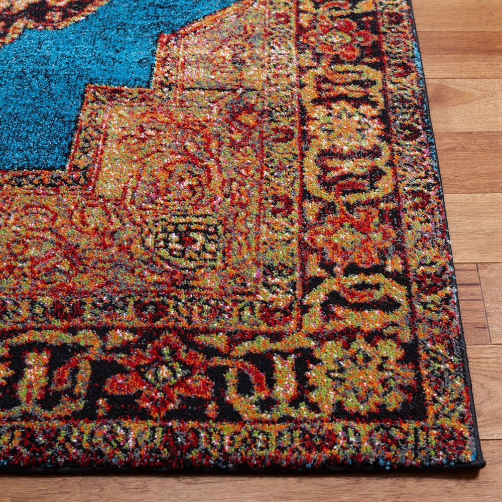 Safavieh Vintage Hamadan 219 Power Loomed Polypropylene Transitional Rug VTH219D-5SQ