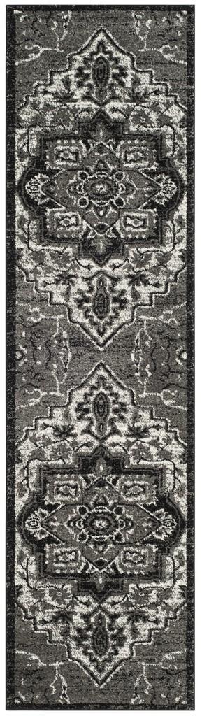 Safavieh Vintage Hamadan 221 Power Loomed Polypropylene Transitional Rug VTH221K-3
