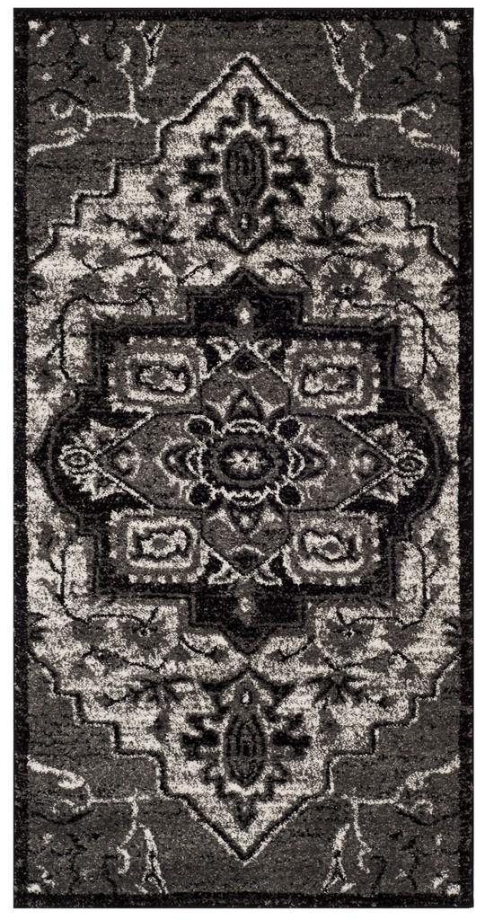 Safavieh Vintage Hamadan 221 Power Loomed Polypropylene Transitional Rug VTH221K-3