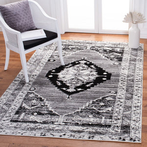 Safavieh Vintage Hamadan 228 Power Loomed Polypropylene Transitional Rug VTH228F-9