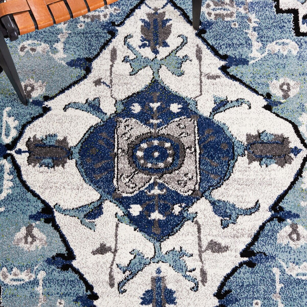 Safavieh Vintage Hamadan 261 Power Loomed Polypropylene Transitional Rug VTH261J-9