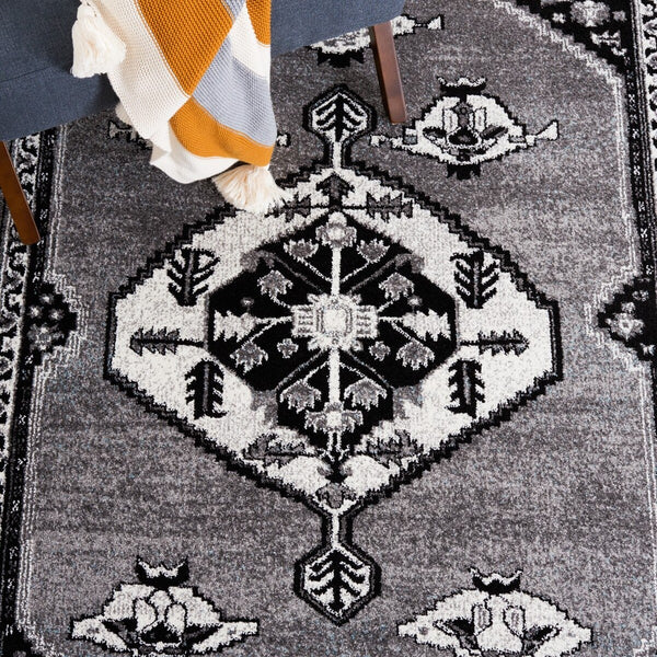 Safavieh Vintage Hamadan 262 Power Loomed Polypropylene Transitional Rug VTH262F-9