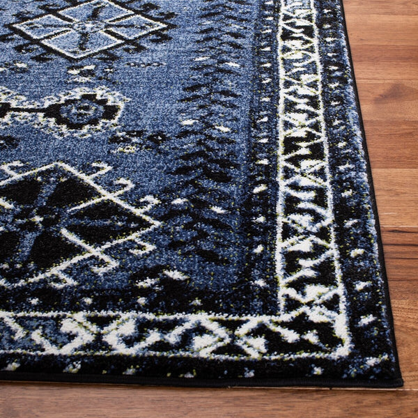 Safavieh Vintage Hamadan 293 Power Loomed Polypropylene Transitional Rug VTH293M-9