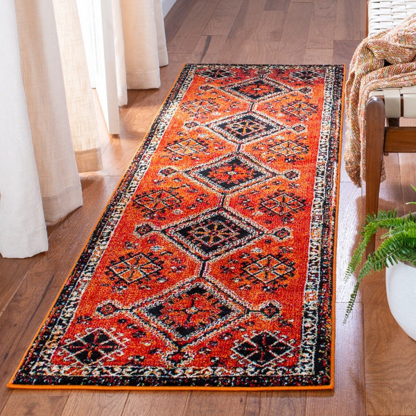Safavieh Vintage Hamadan 293 Power Loomed Polypropylene Transitional Rug VTH293P-26