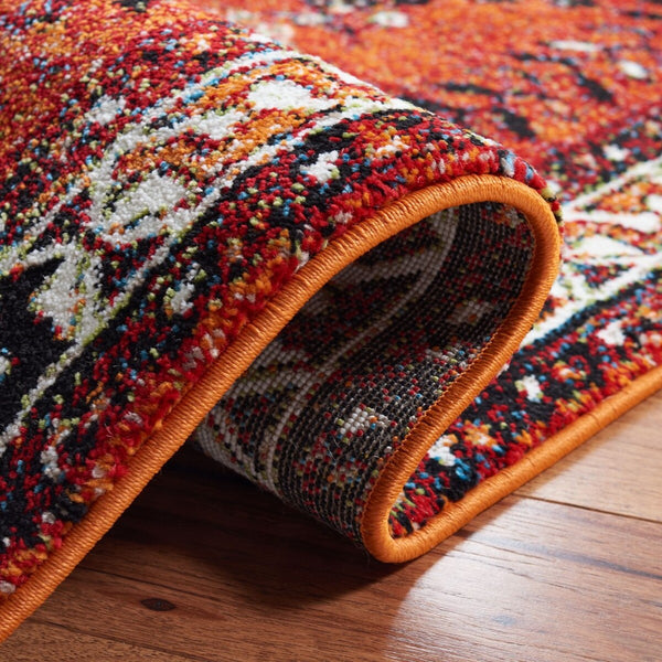 Safavieh Vintage Hamadan 293 Power Loomed Polypropylene Transitional Rug VTH293P-26