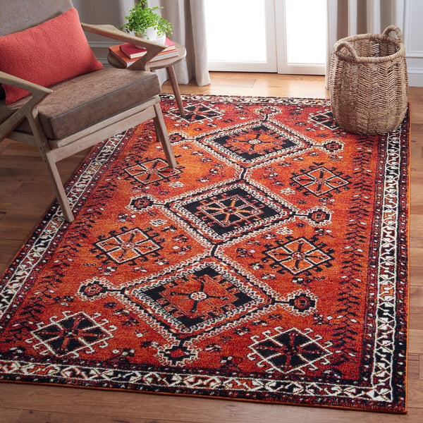 Safavieh Vintage Hamadan 293 Power Loomed Polypropylene Transitional Rug VTH293P-26
