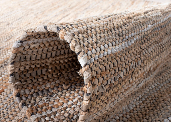 Safavieh Vintage Leather 203 Hand Woven Leather, Jute, And Cotton Rug VTL203B-4R