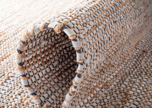 Safavieh Vintage Leather 203 Hand Woven Leather, Jute, And Cotton Rug VTL203G-4R