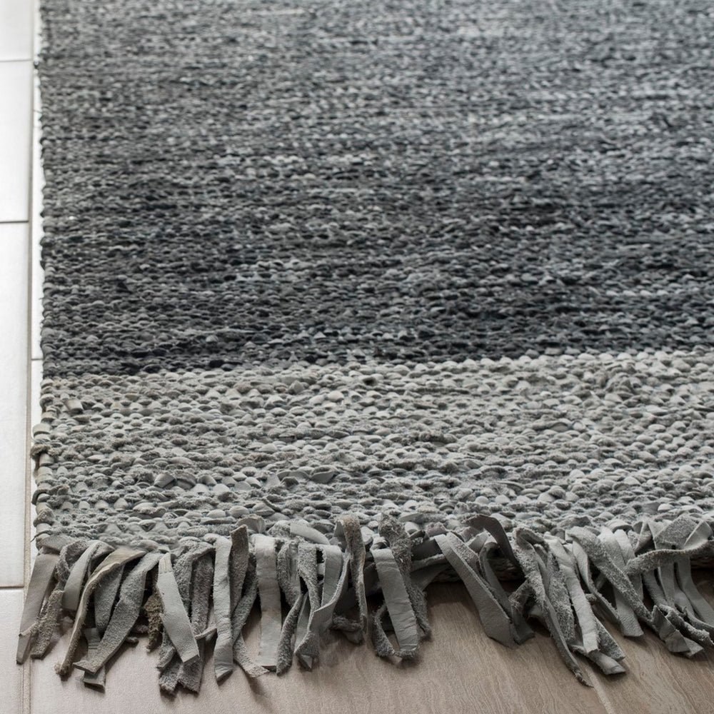 Safavieh Vintage Leather 310 Hand Woven 80% Leather and 20% Cotton Rug VTL310A-4