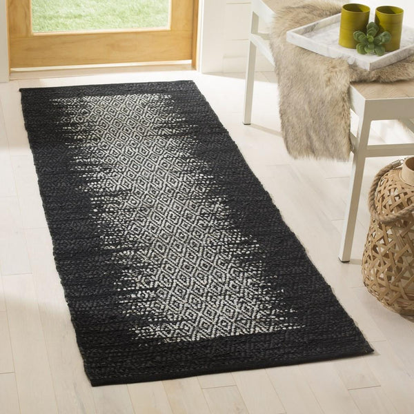 Safavieh Vintage Leather 387 Hand Woven 80% Leather and 20% Cotton Rug VTL387C-4R