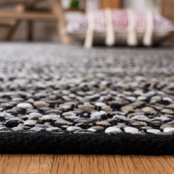 Safavieh Vintage Leather 388 Hand Woven 80% Leather and 20% Cotton Rug VTL388A-4R