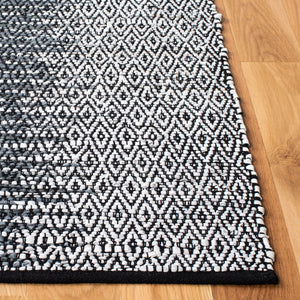 Safavieh Vintage Leather 389 Hand Woven 80% Leather and 20% Cotton Rug VTL389B-4R