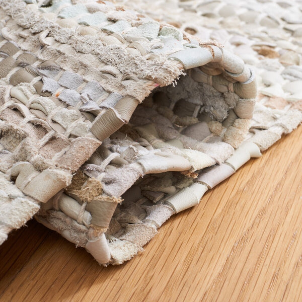 Safavieh Vintage Leather 501 Flat Weave 90% Recycled Leather and 10% Cotton Contemporary Rug VTL501B-8