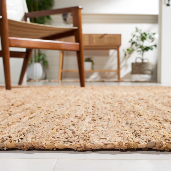 Safavieh Vintage Leather 501 Flat Weave 90% Recycled Leather and 10% Cotton Contemporary Rug VTL501D-8