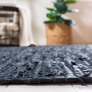 Safavieh Vintage Leather 702 Hand Woven 90% Leather and 10% Cotton Rug VTL702H-8