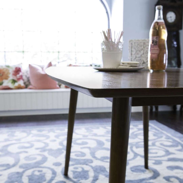 60" Mid Century Dining Table - Elegant Wood Design for Stylish Family Gatherings and Modern Decor