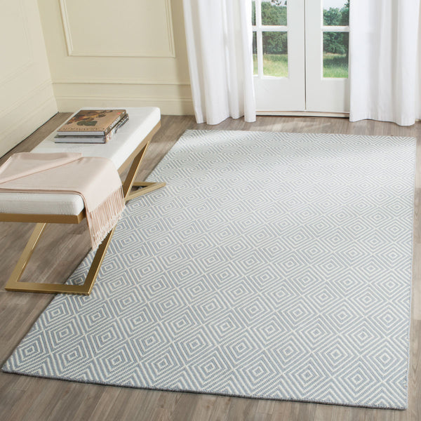 Safavieh Wilton WIL715 Hand Hooked Rug
