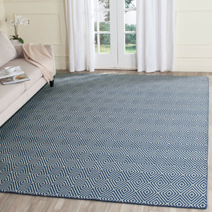 Safavieh Wilton WIL715 Hand Hooked Rug