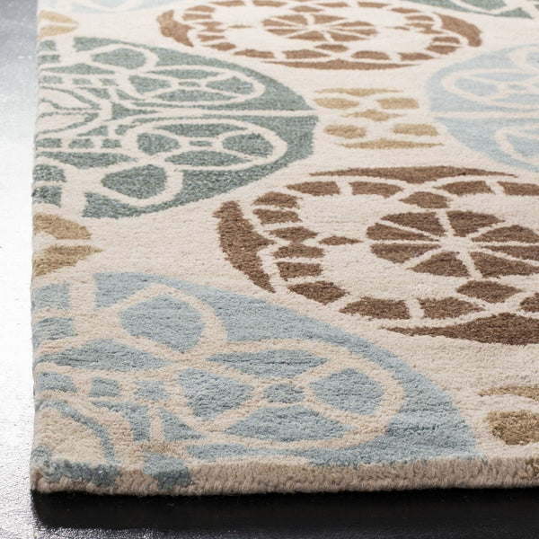 Safavieh Irina Hand Tufted 70% Wool and 30% Viscose Rug WYD376A-9