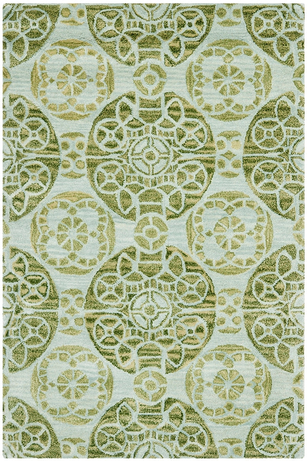 Safavieh Irina Hand Tufted 70% Wool and 30% Viscose Rug WYD376K-9