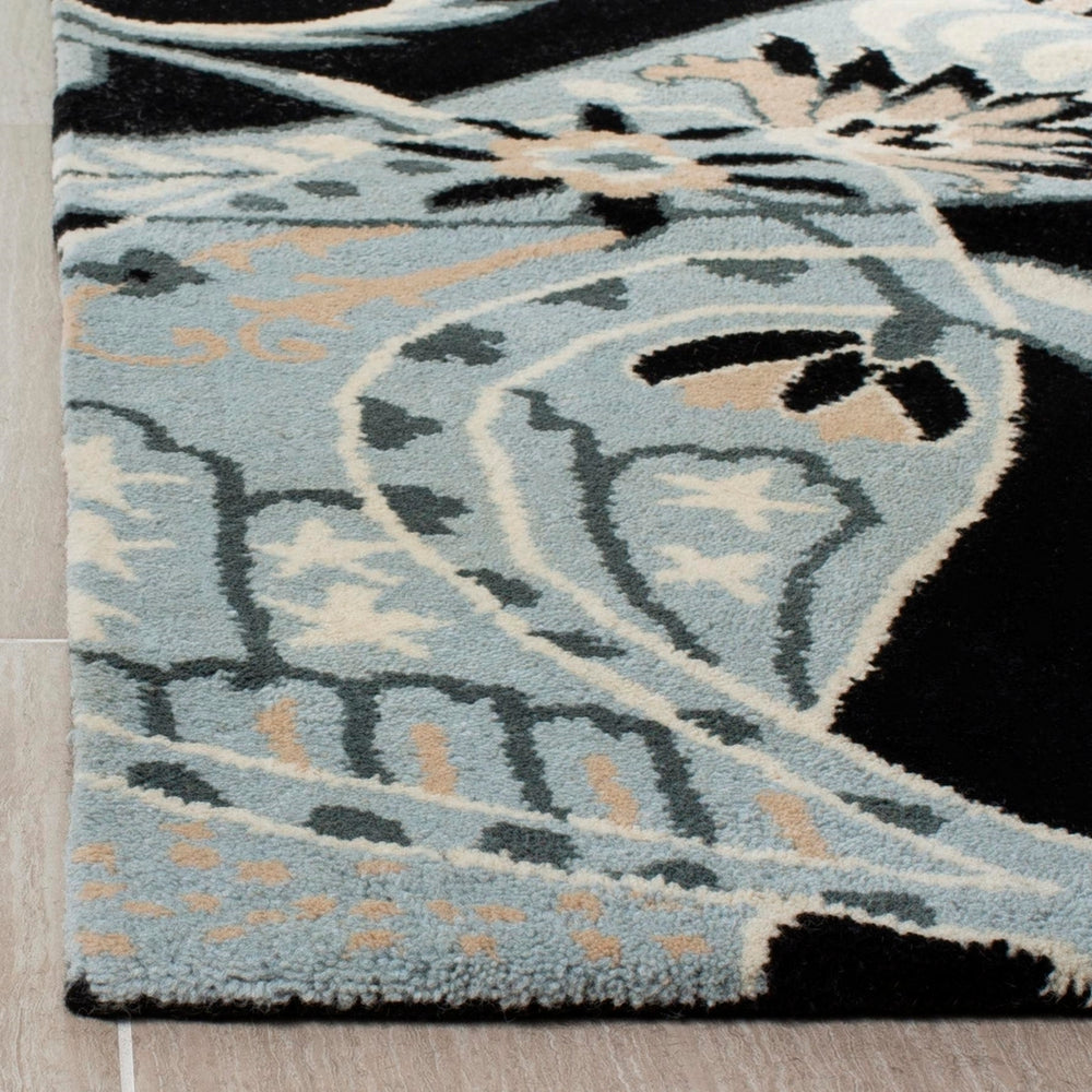 Safavieh Wyndham WYD377 Rug