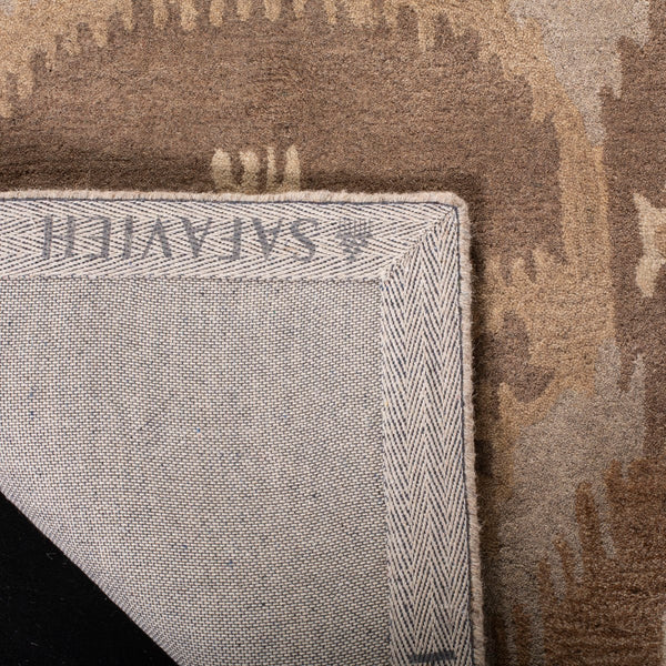 Safavieh Wyndham WYD723 Hand Tufted Rug