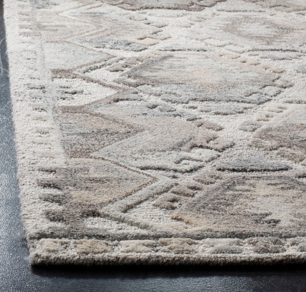 Safavieh Wyndham WYD801 Hand Tufted Rug