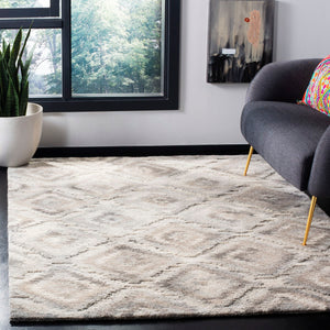 Safavieh Wyndham WYD802 Hand Tufted Rug